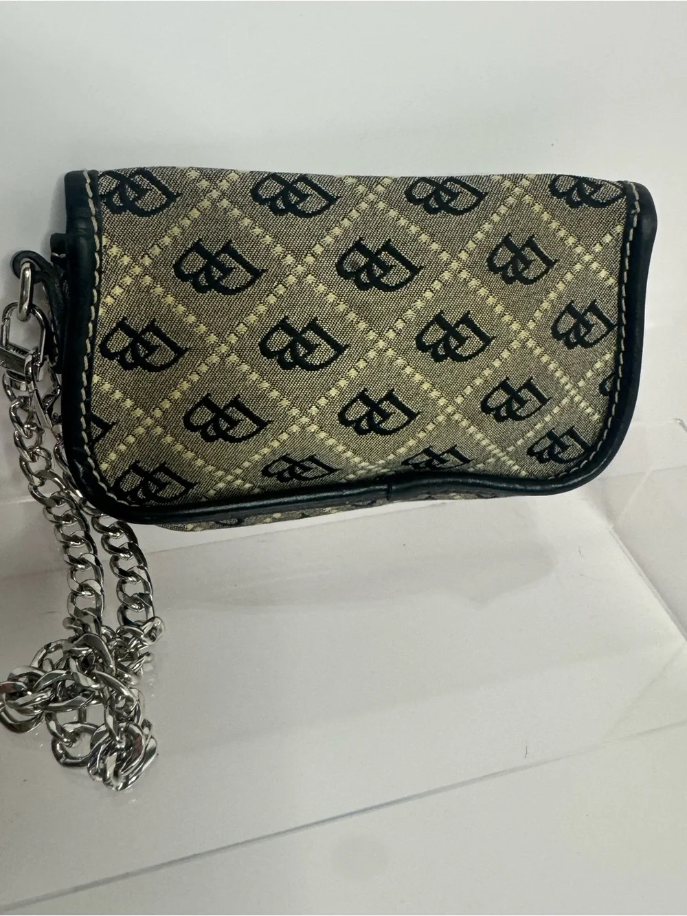 💖 #306 Dooney & Bourke Monogram Wristlet Pouch